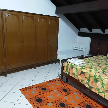 Hala's House شقة كاستيلّيتّو سوبرا تي